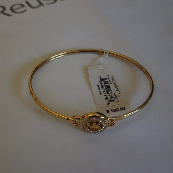MK GOLD BANGLE - Picture 4 of 11